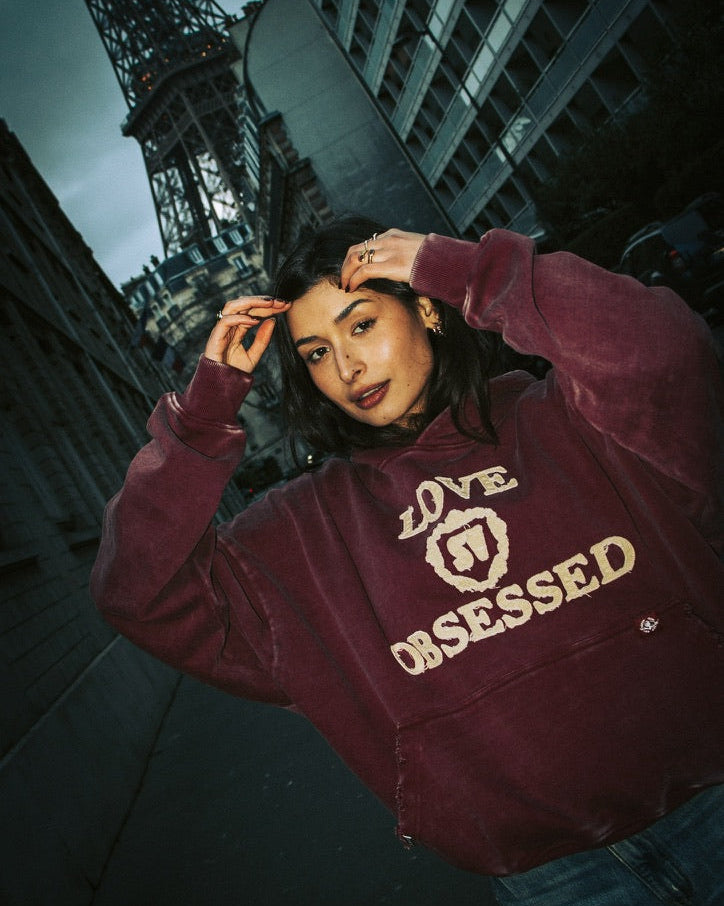 LES VIOLETTES HOODIE
