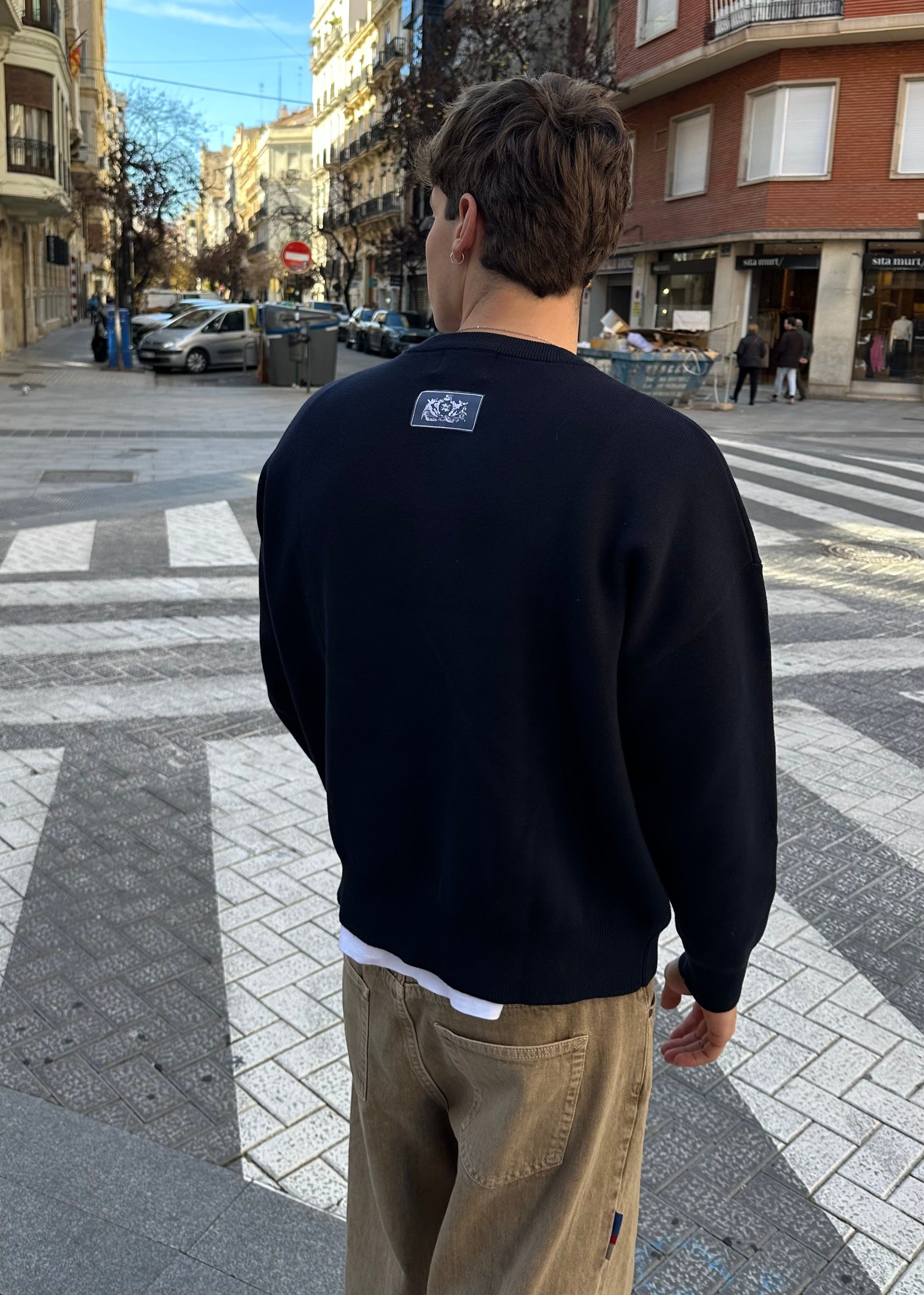 VELARDÉ KNIT SWEATER