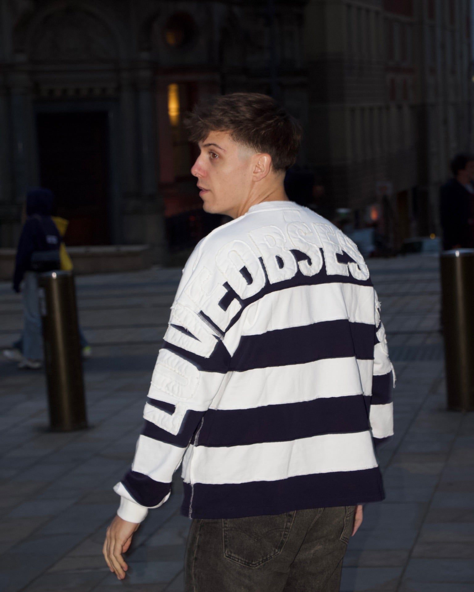 LES STRIPES CREWNECK
