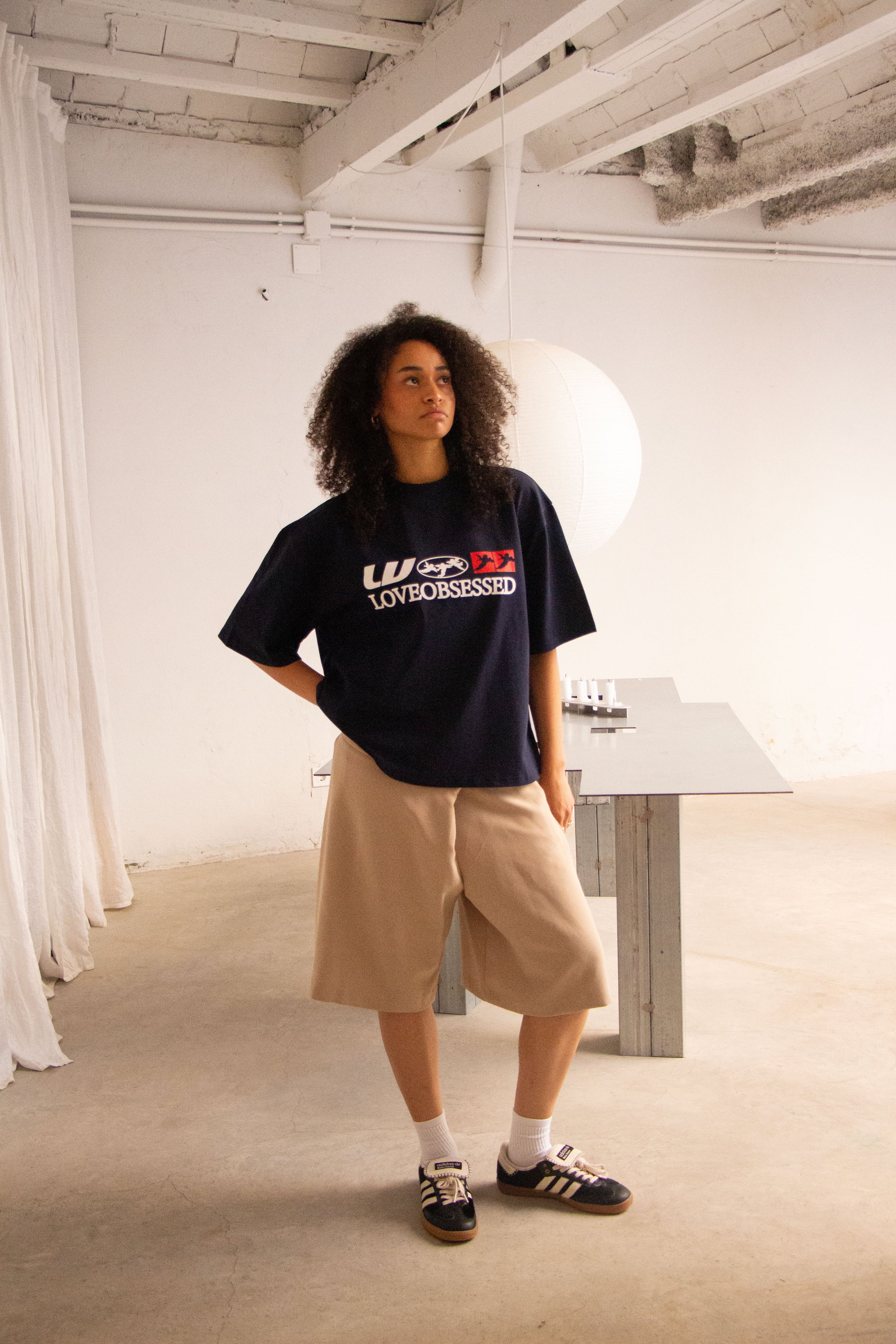 NAVY ROOKIE TEE