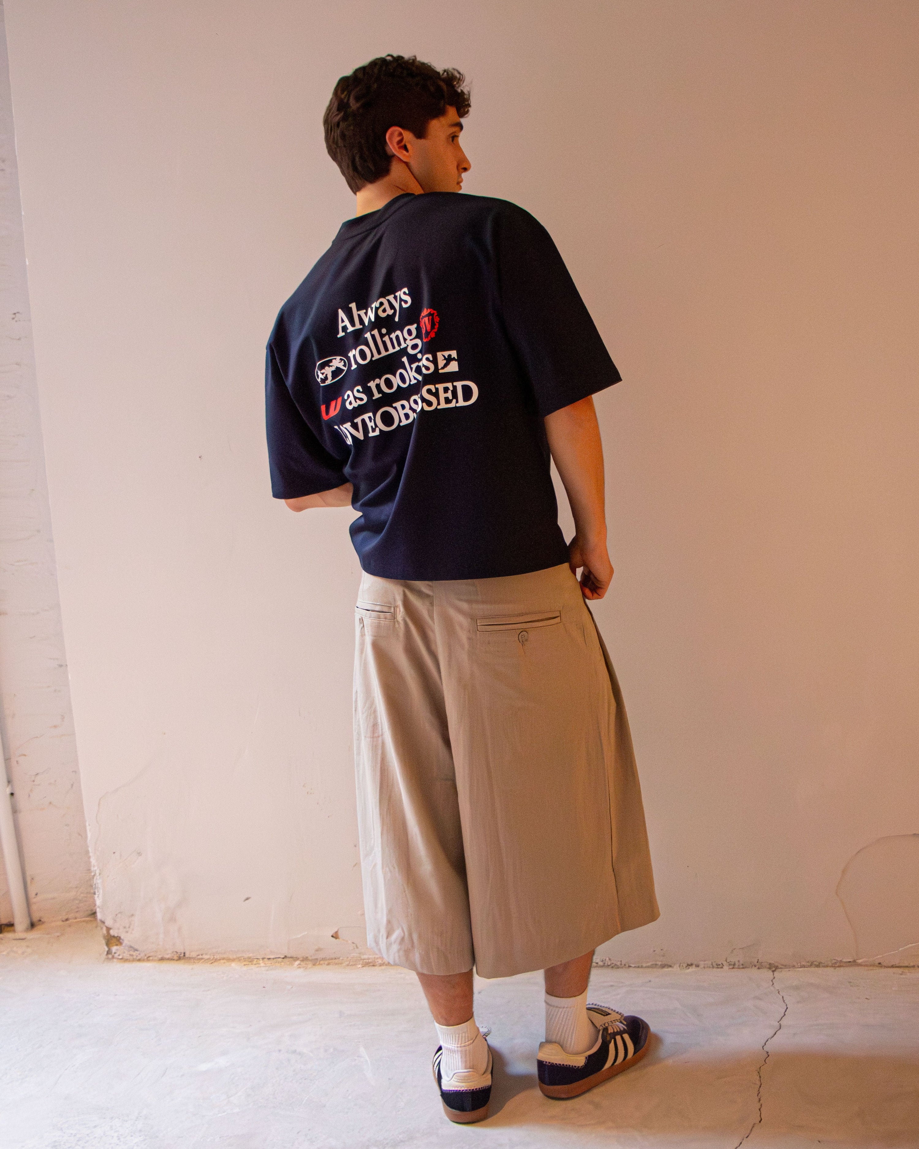 NAVY ROOKIE TEE