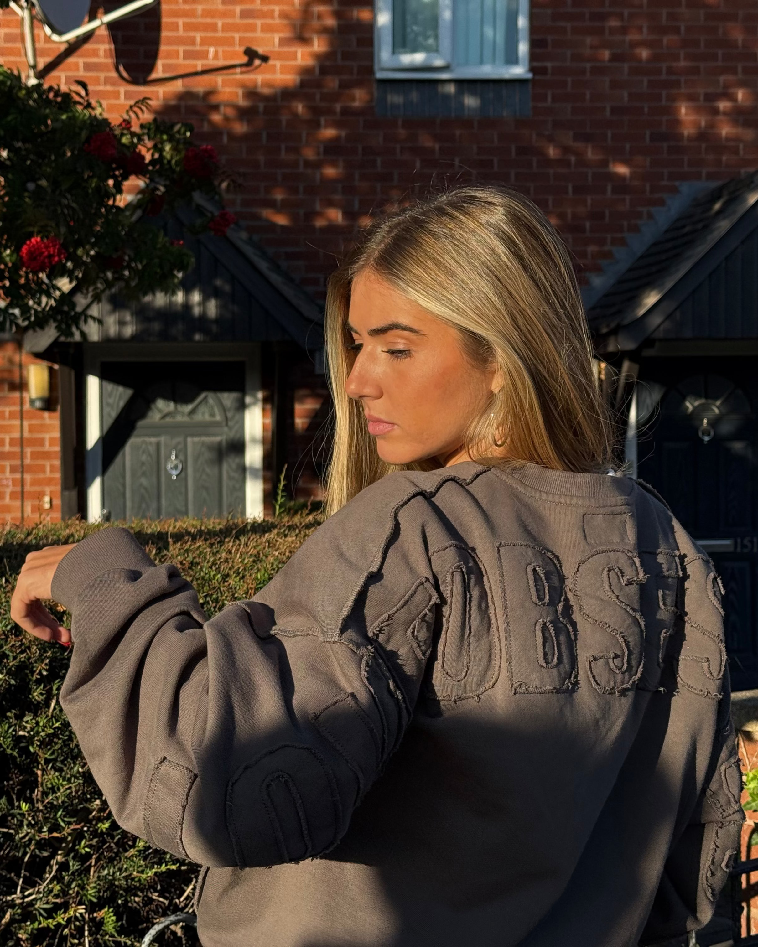 ARCH LOGO CREWNECK
