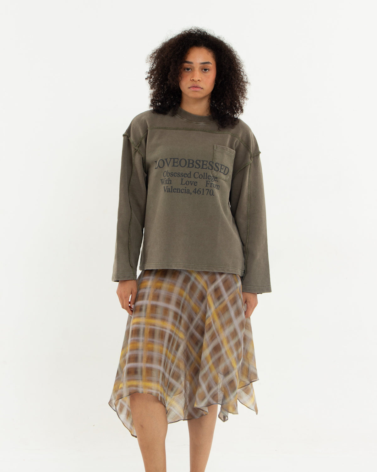 DISTRESSED VERT CREWNECK
