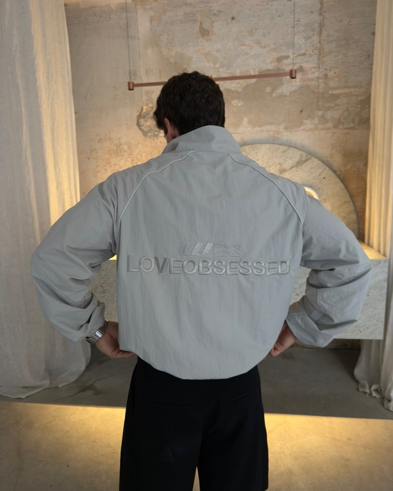 LE MEILLEUR WINDBREAKER