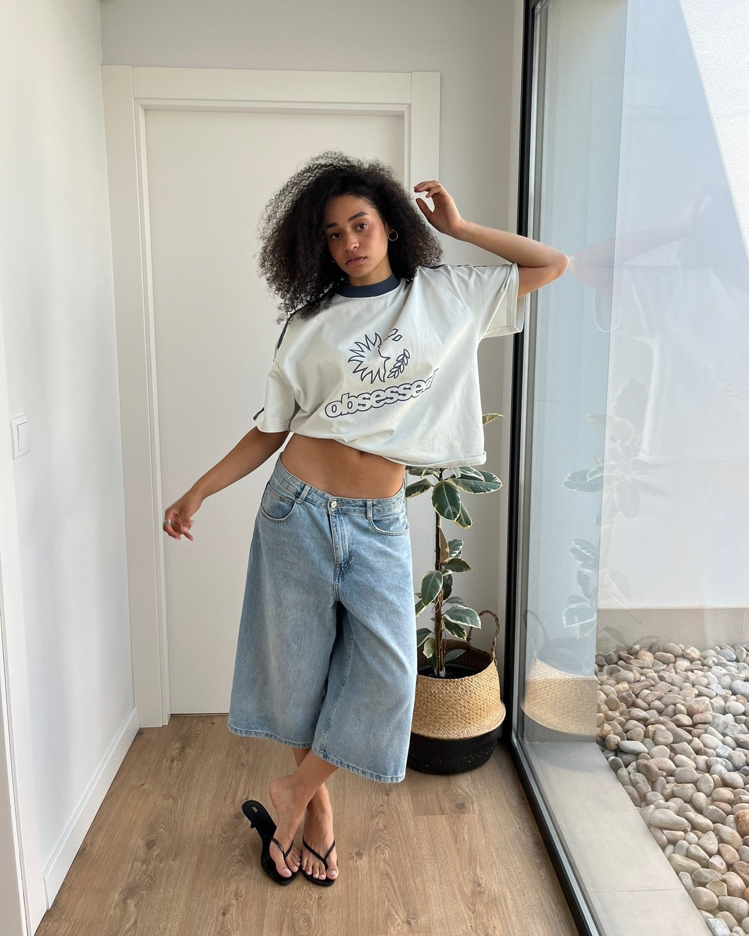 BLANC CASSÉ TEE